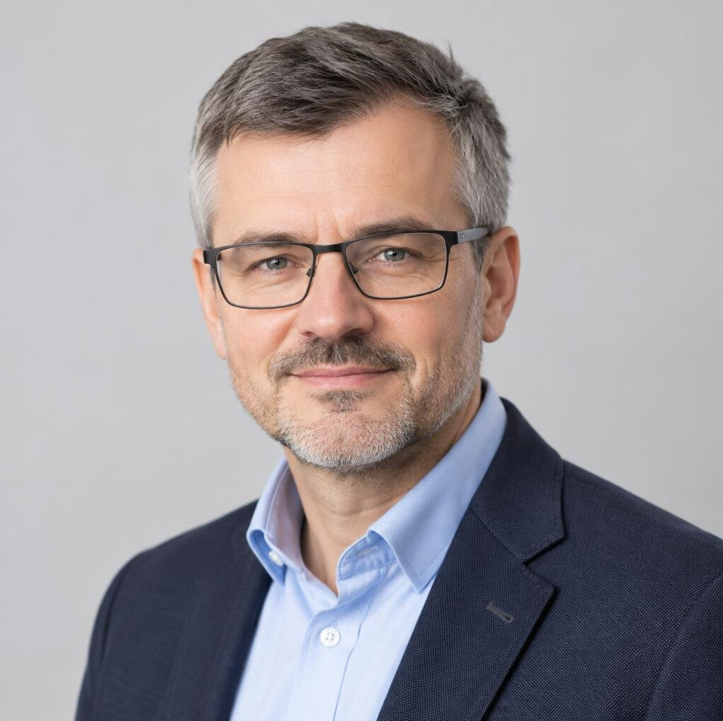 Portrait of a man voice coach and presenter trainer
